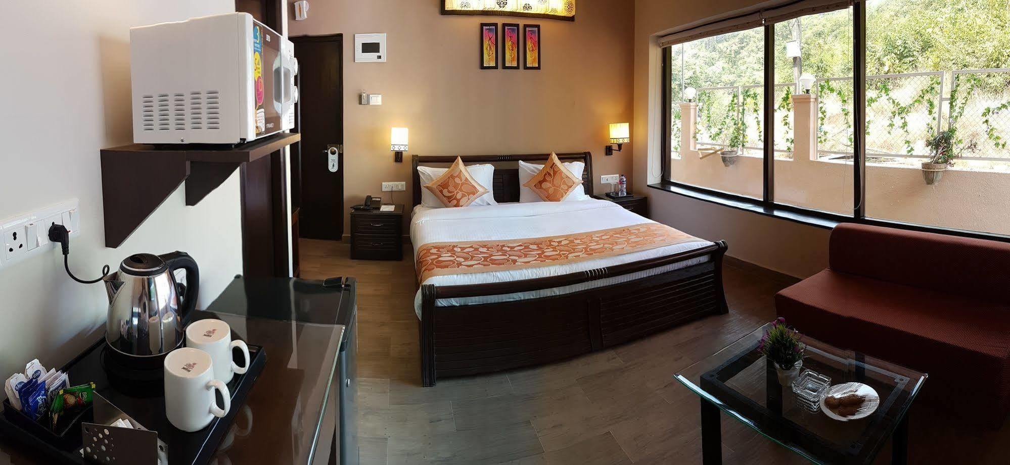 La Sunila Suites & Villas By Wsi, Baga Arpora Eksteriør bilde